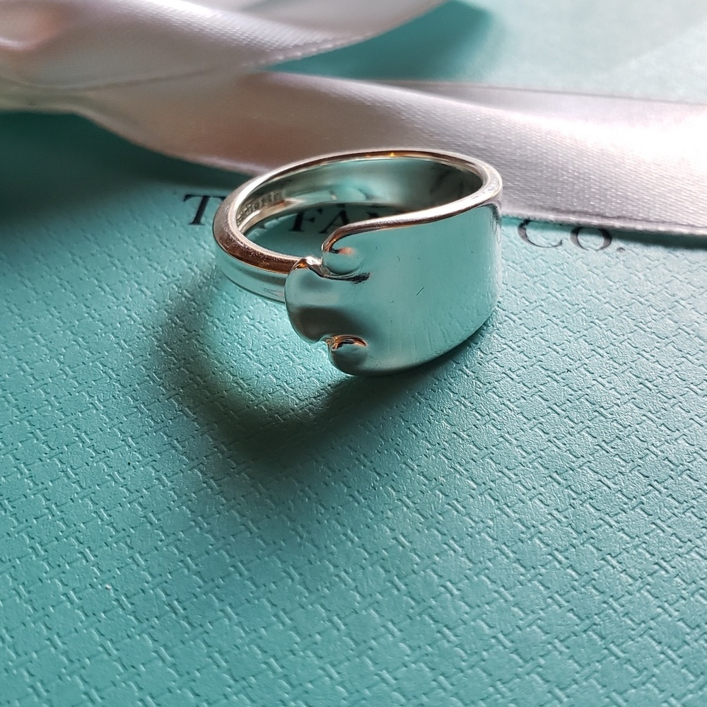 Antique 1911 Tiffany & Co. Flemish Spoon-ring #6 - Picture 2 of 6